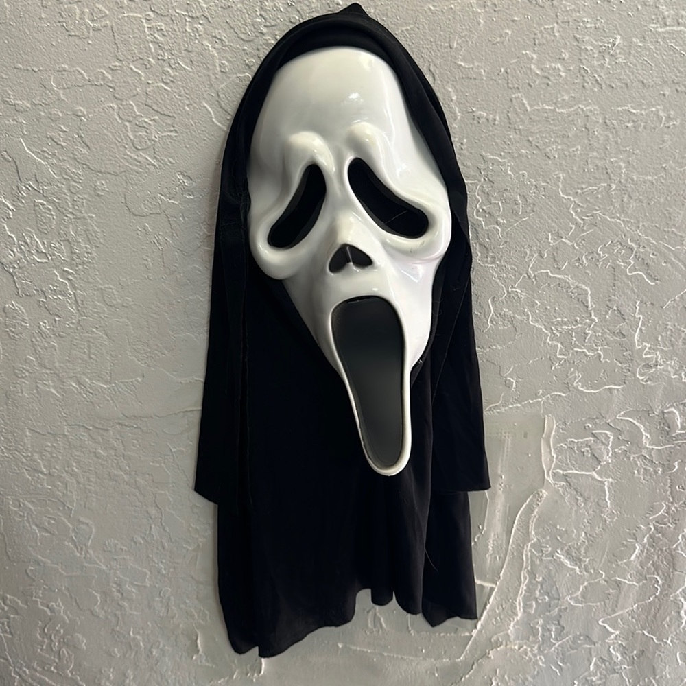 Ghost face mask